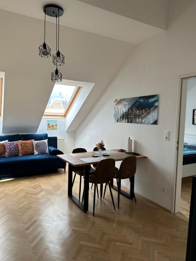 Klimatisiertes Dachgeschoss City Apartment In Zentrum Wiens Екстер'єр фото