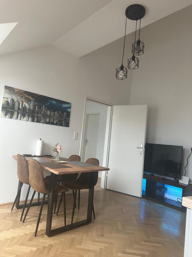 Klimatisiertes Dachgeschoss City Apartment In Zentrum Wiens Екстер'єр фото
